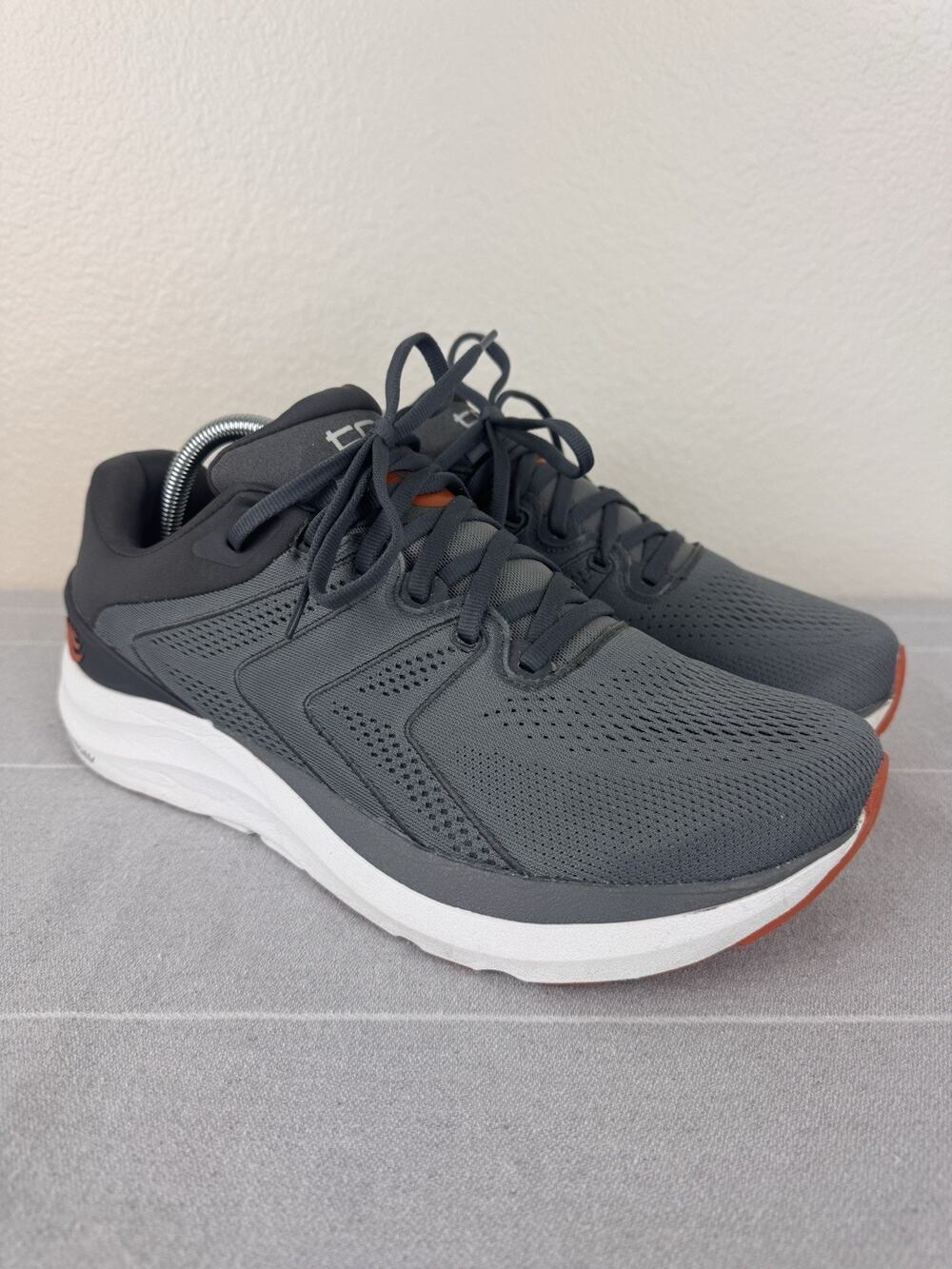 Topo Phantom 2 Road Running Shoes Athletic Sneakers 5MM Drop Grey Clay 10